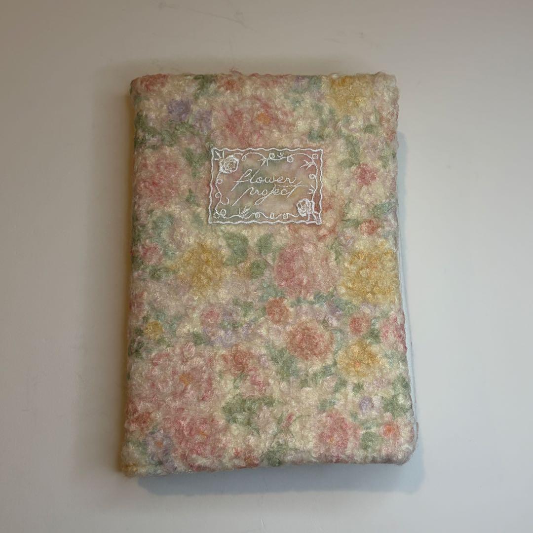 バインダーカバー　ピンク系花柄　A6 韓国　貯金