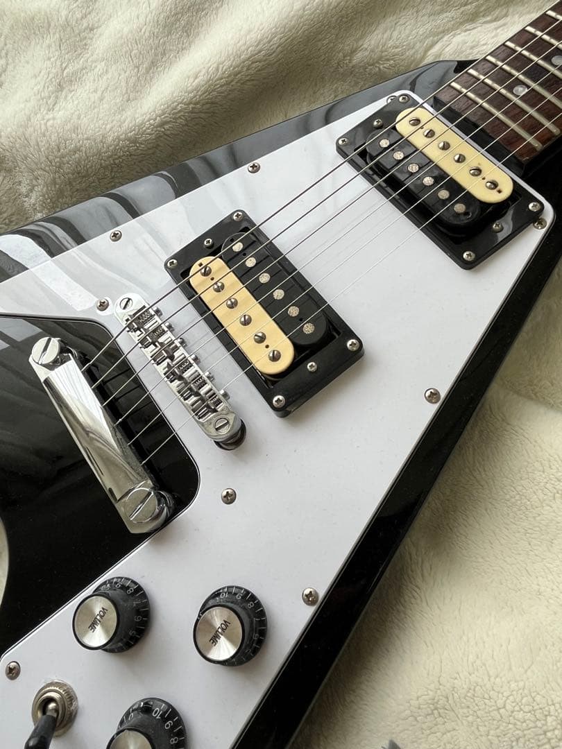 Schecter JOL Flying V(ソフトケース付属)