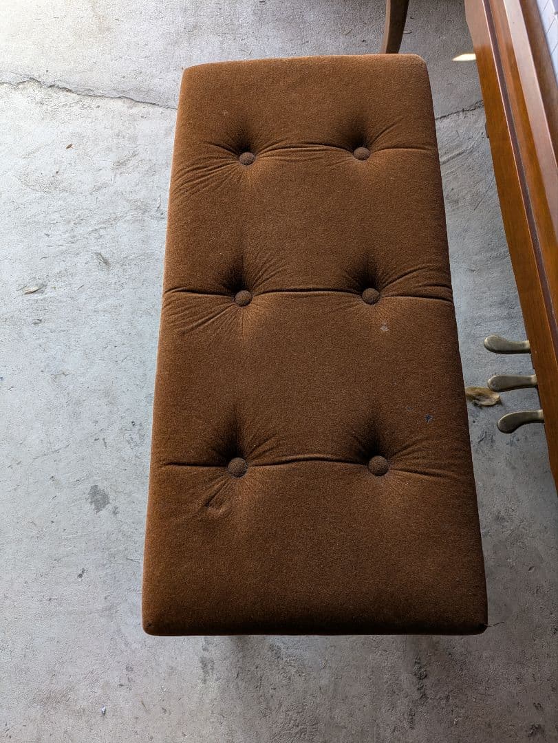 KAWAI　アップライトピアノ　KL-11KF