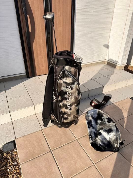 マークアンドロナ　キャリーバッグ