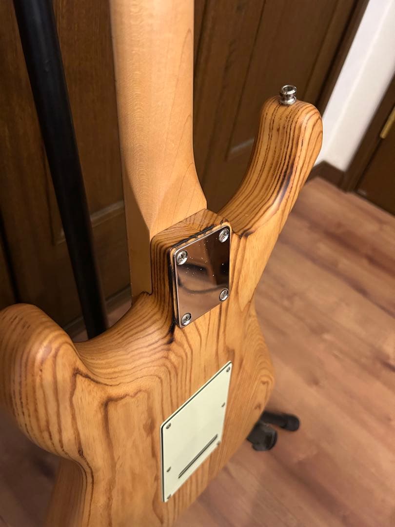 AddicTone ストラト　美品　エレキギター