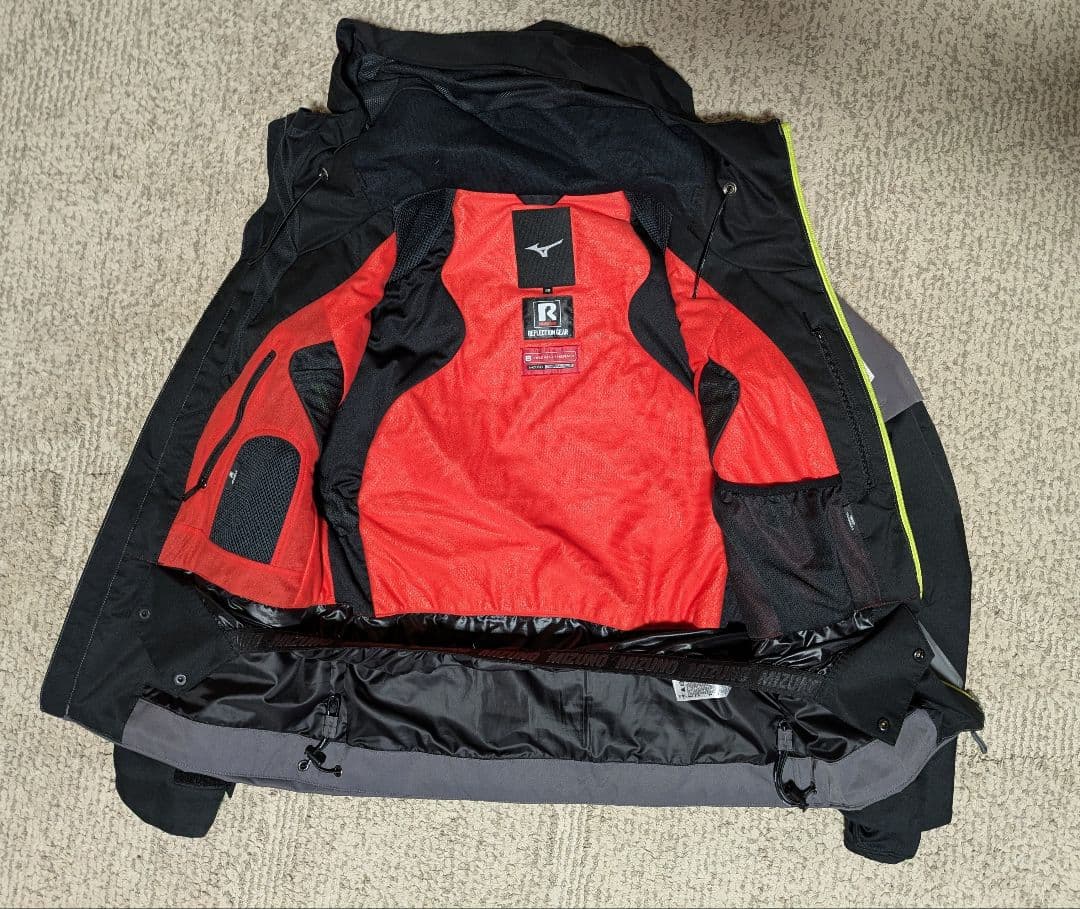 ミズノ　スキーウェア