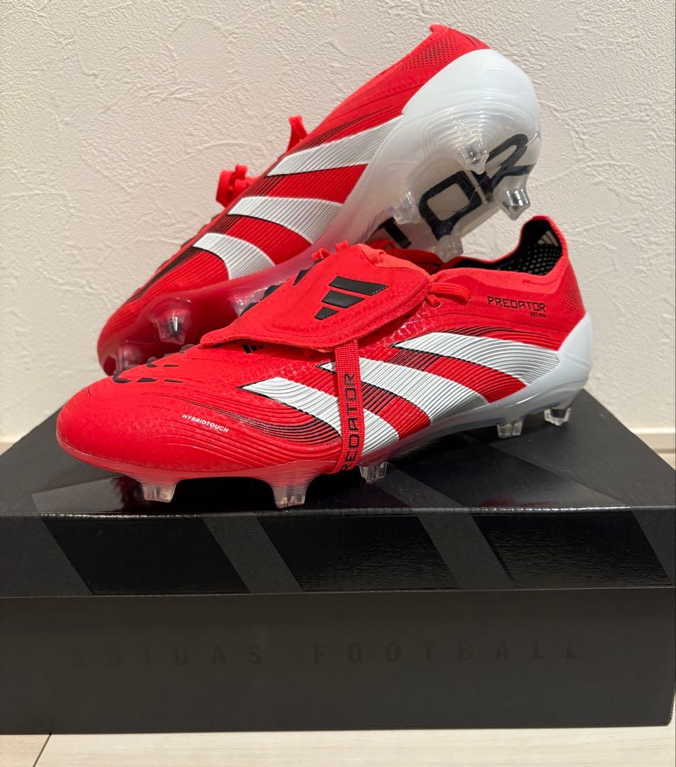 プレデター ELITE フォールディングタン FG / 天然芝用