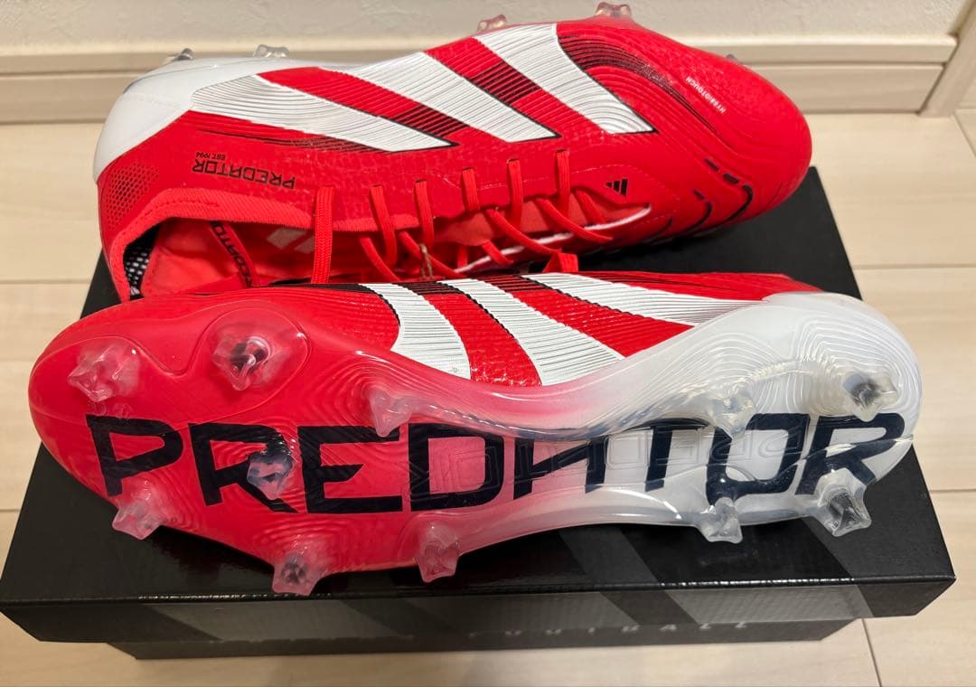 プレデター ELITE フォールディングタン FG / 天然芝用