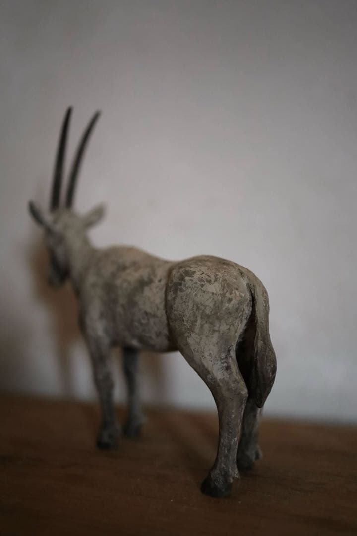 クロヌマタカトシ 木彫作品