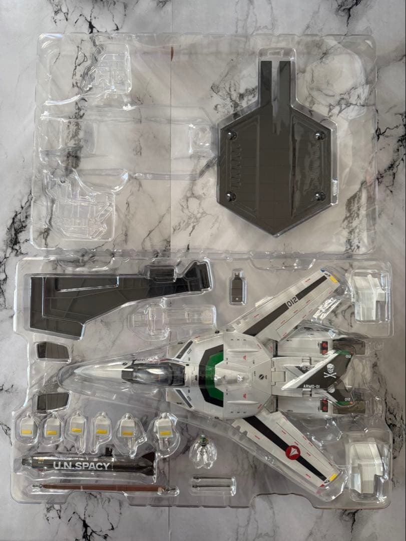 DX超合金 劇場版 VF-1A バルキリー （柿崎速雄機）