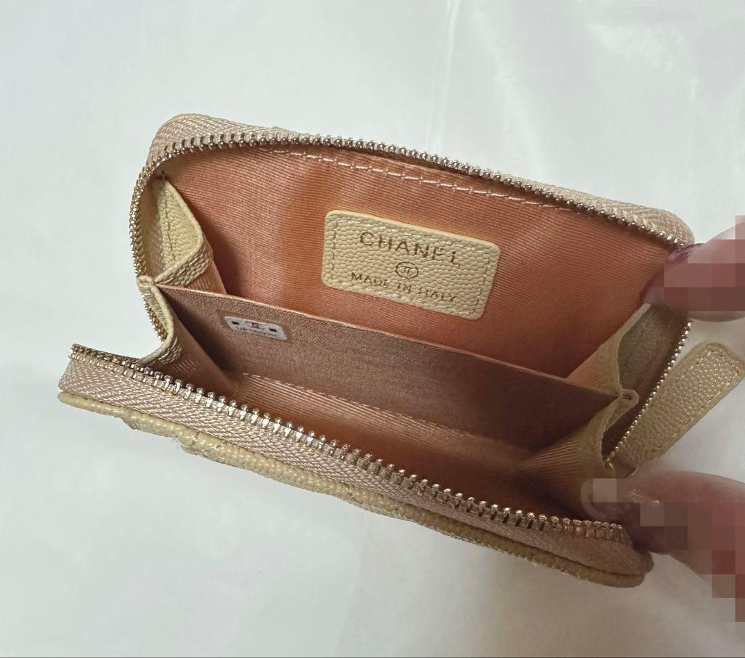 CHANELキルティングレザーケースベージュノベルティ新品