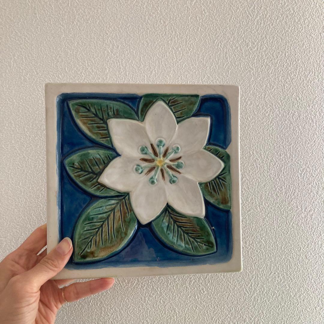 ★SALE★北欧ヴィンテージ　JIE白陶板（大）とても珍しいツマトリソウの陶板