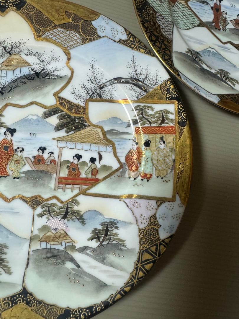 2132 明治時期　九谷焼　加賀亀田製　金彩  赤絵 人物文　皿　5客　時代物