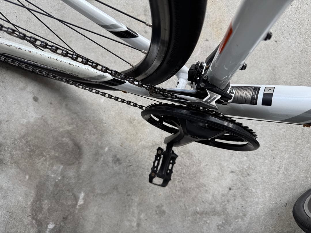 Giant CROSTR ホワイト 700C本日売り切り最終価格