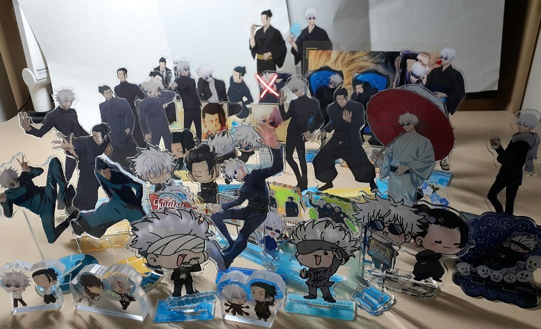 呪術廻戦　グッズ　100点以上　まとめ売り　　アクリルスタンド　50点以上含む
