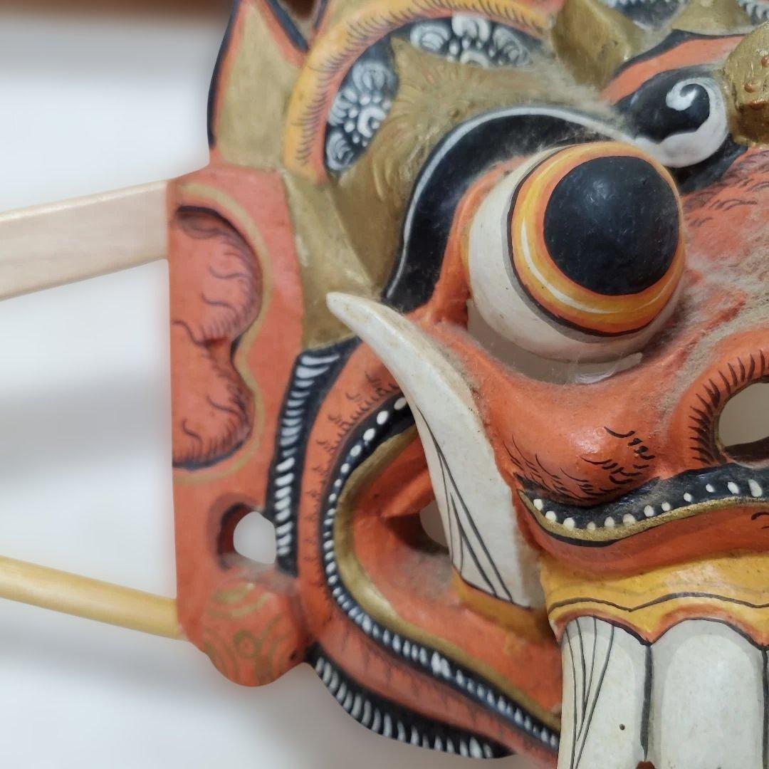 バリの伝統的な木製面、ガムラン、ケチャック、バリ島、神秘的、手彫り、守り神、金運