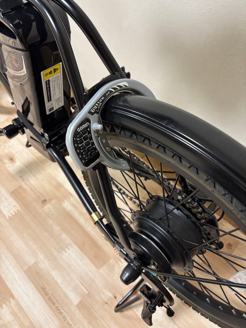 折りたたみ式電動アシスト自転車 20インチ黒 引き渡し希望