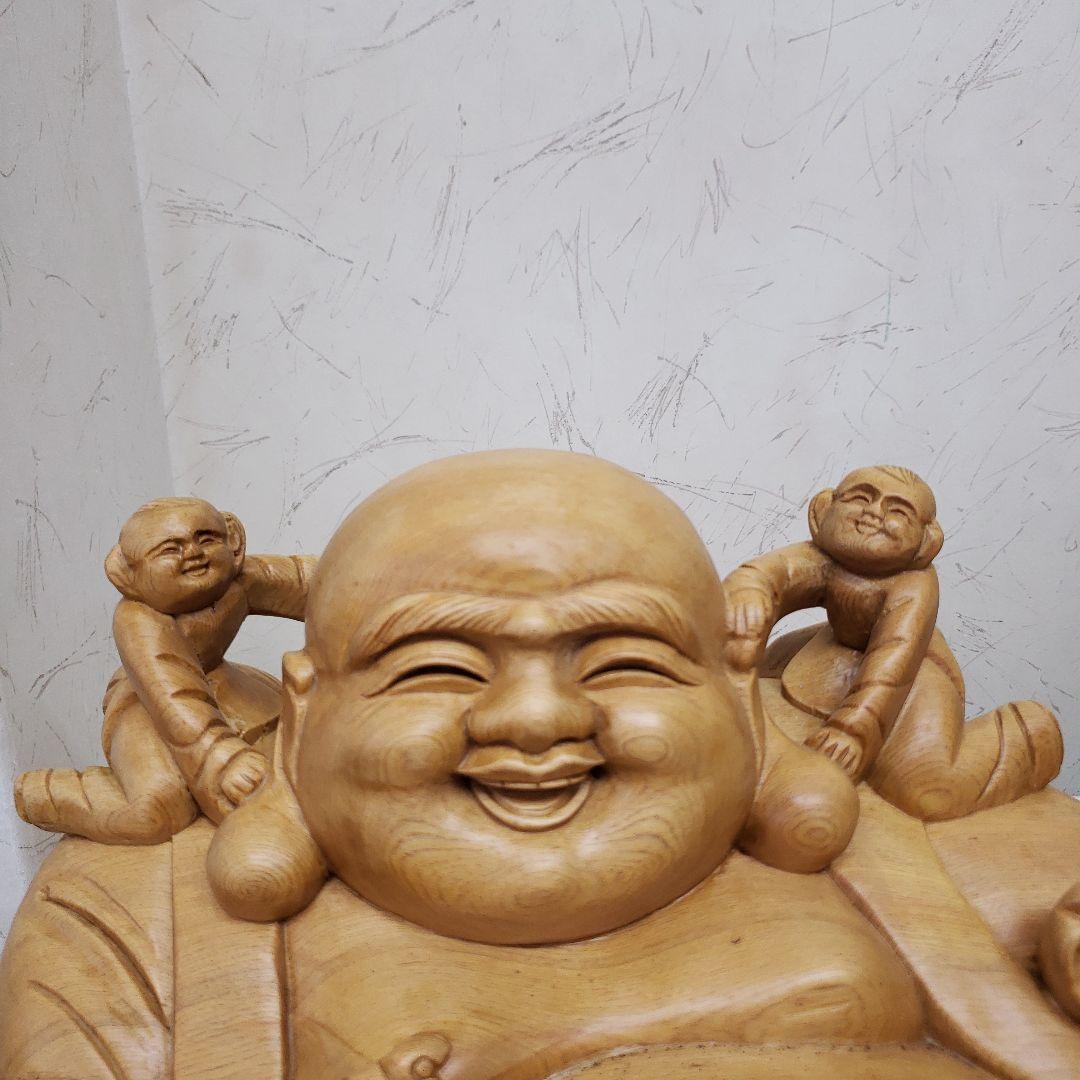 Ｂフライデー蔵出し特価布袋さん１木造り製 子供たち付き 大きめ