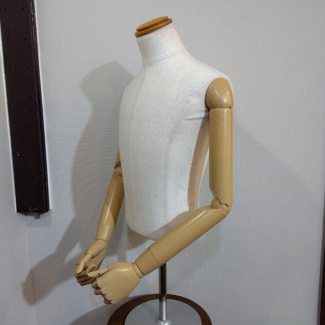 腕付き 上半身 トルソー マネキン メンズ 紳士 卓上 円形スタンド付き