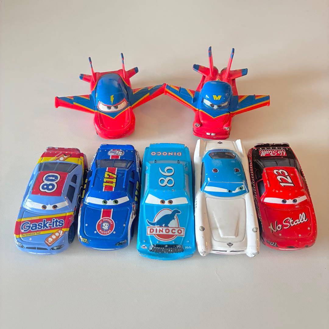 カーズ ミニカー TOMICA含む7台セット