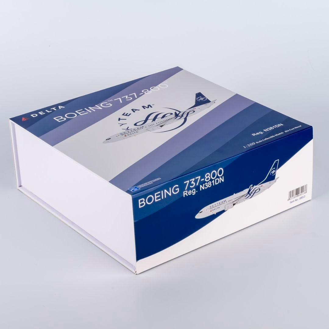 デルタ航空 737-800 スカイチーム塗装 N381DN 1/200