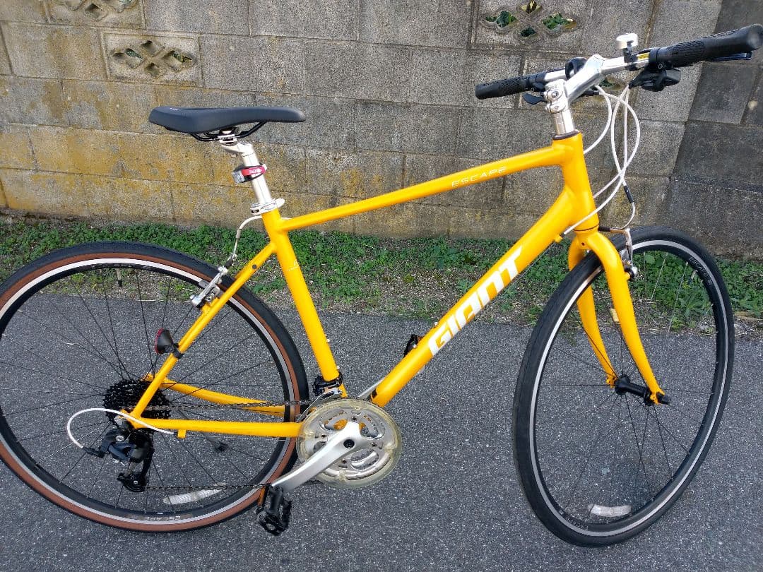 GIANT 　 ジャイアント 　ESCAPE 　クロスバイク 　エスケープ