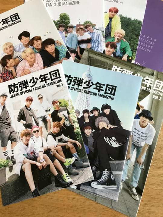 BTS  FC会報誌とXmasカード