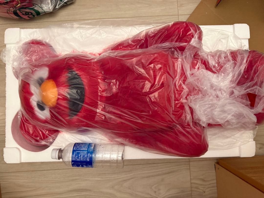 【新品】Be@rbrick ベアブリック エルモ 1000% セサミストリート。