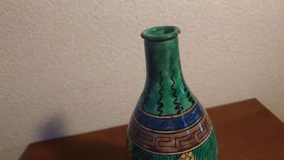 九谷焼　青九谷　青手　吉田屋窯　松山窯　明治九谷　蔵出し　徳利　大徳利　１客