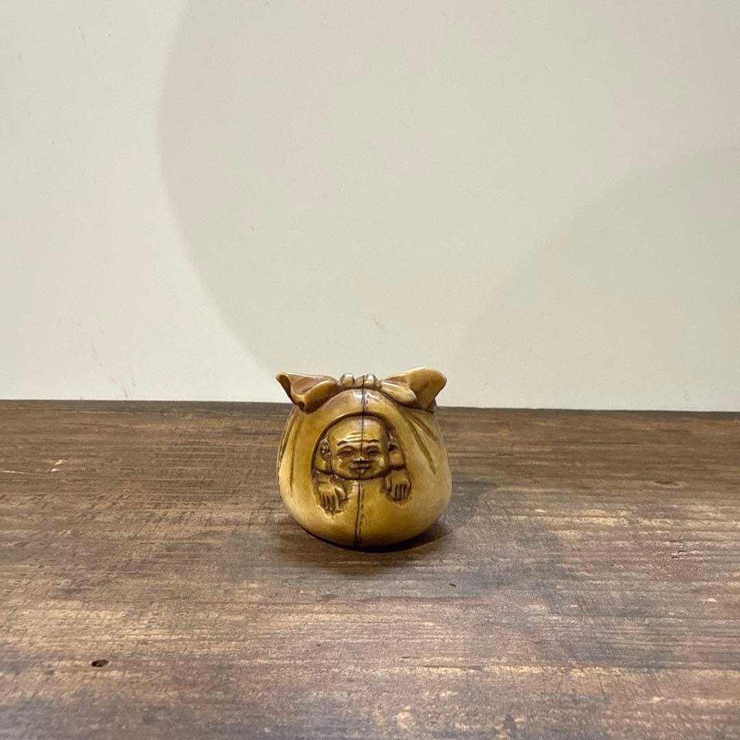 根付　青互銘　七福神　子供　象　牙