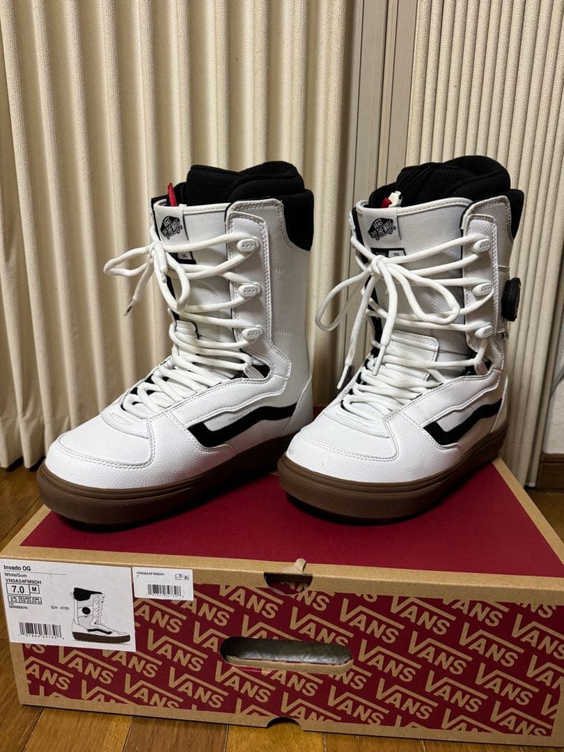 ★セール★25-26 VANS INVAD OGブーツ 25.0センチ