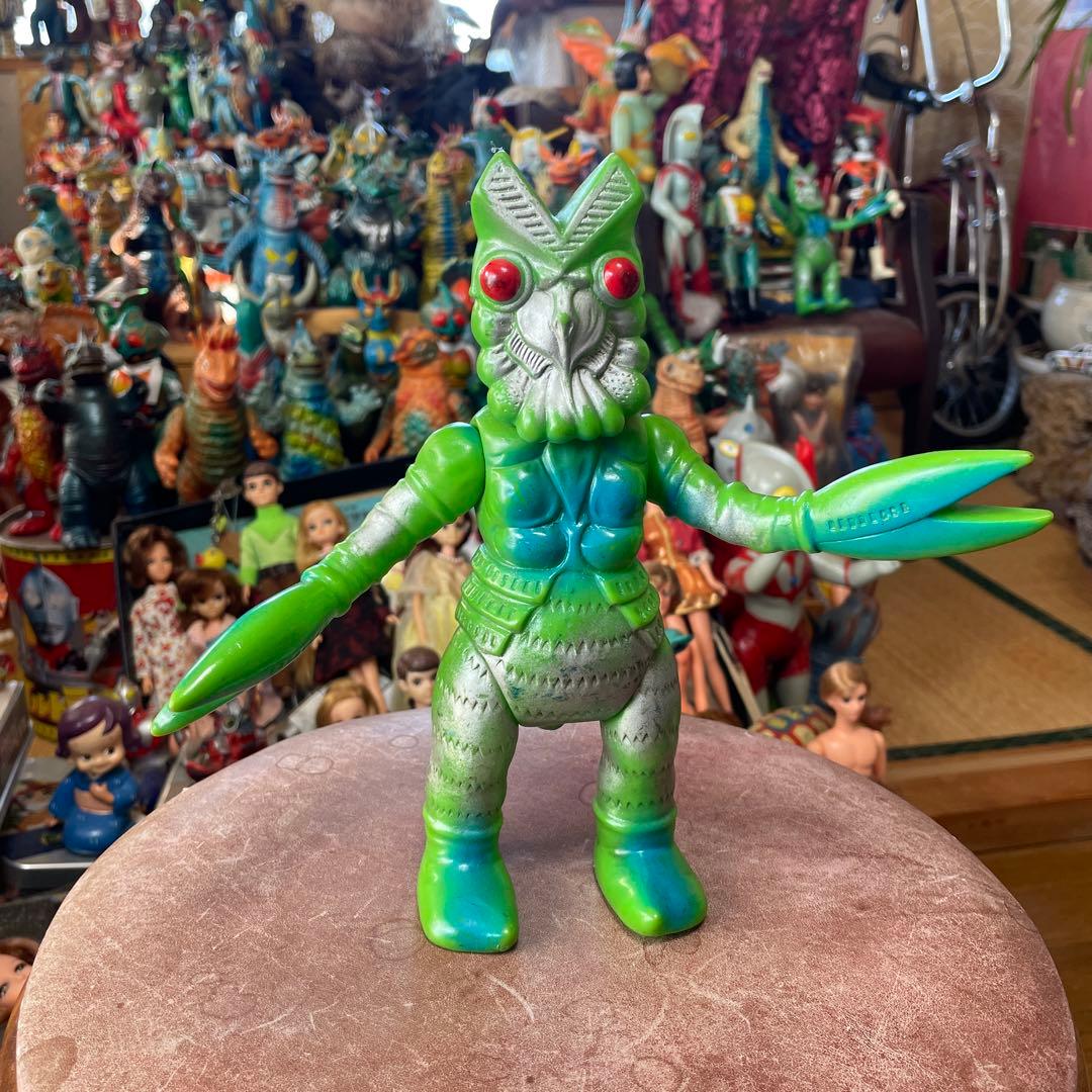 当時物　バルタン星人　スタンダードサイズ　ブルマーク