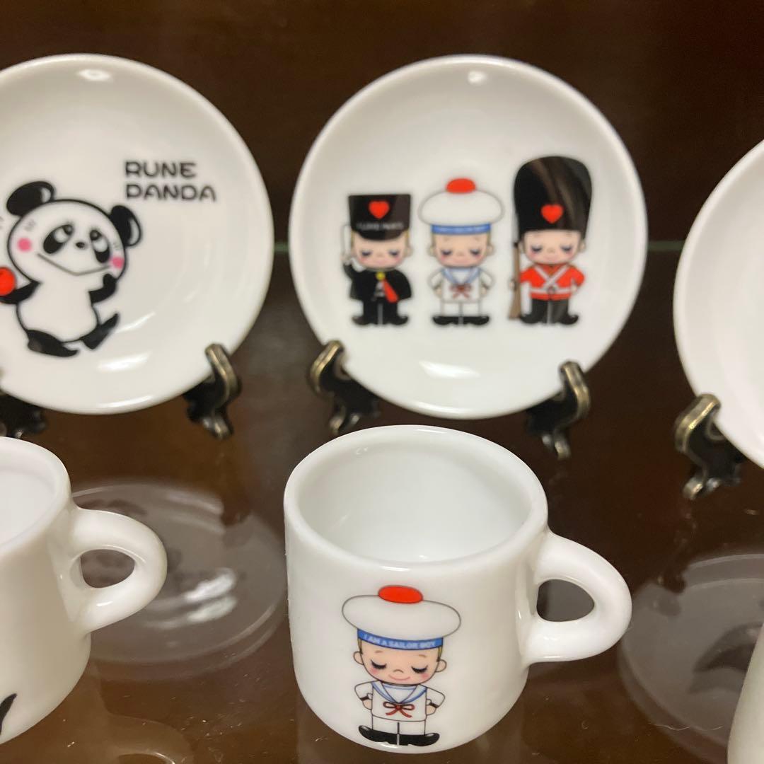 内藤ルネ　ミニチュア　カップ　ソーサー　陶器製　ディスプレイ　昭和　レトロ