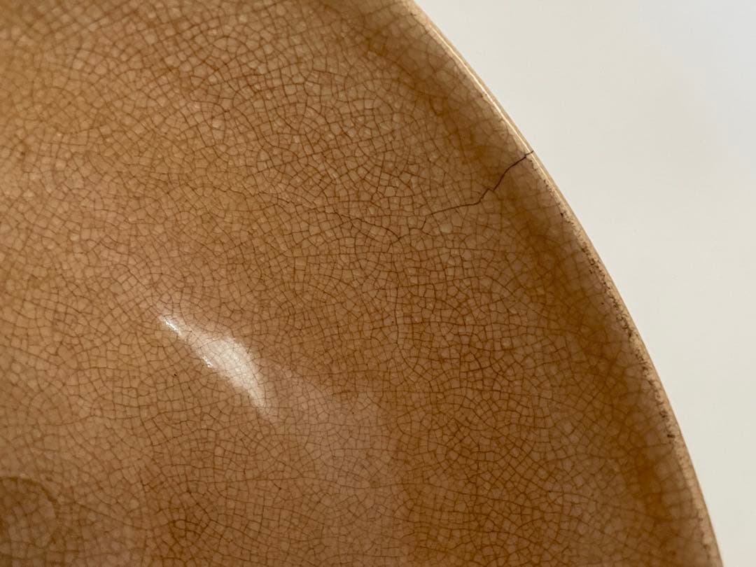 陶芸家　岡田暁山　京薩摩　菊図　茶碗　抹茶碗　ボウル　ニュウあり