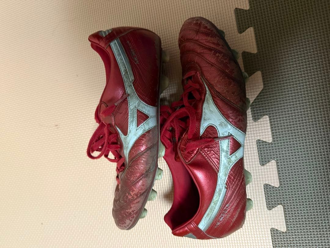 Mizuno Morelia サッカーシューズ 赤/白　2足セット