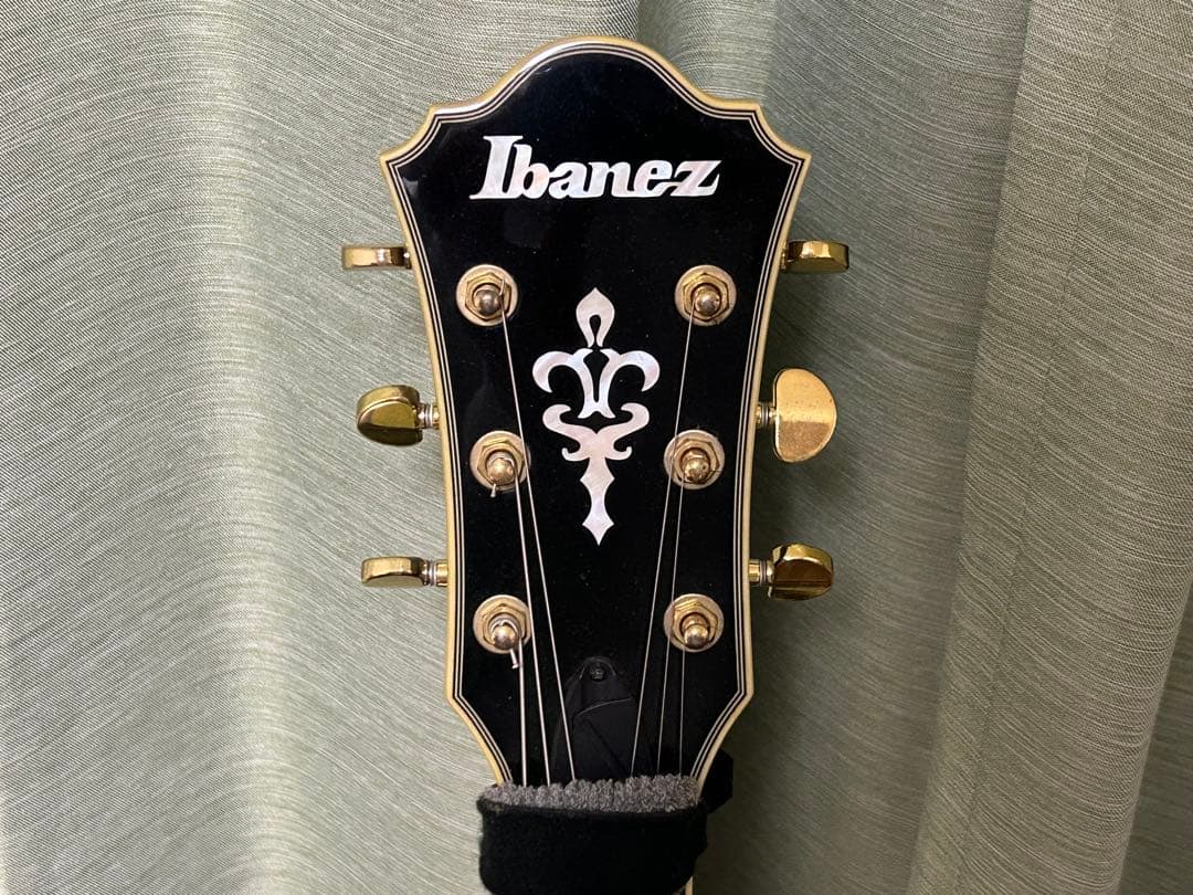 Ibanez セミホロウボディ エレキギター