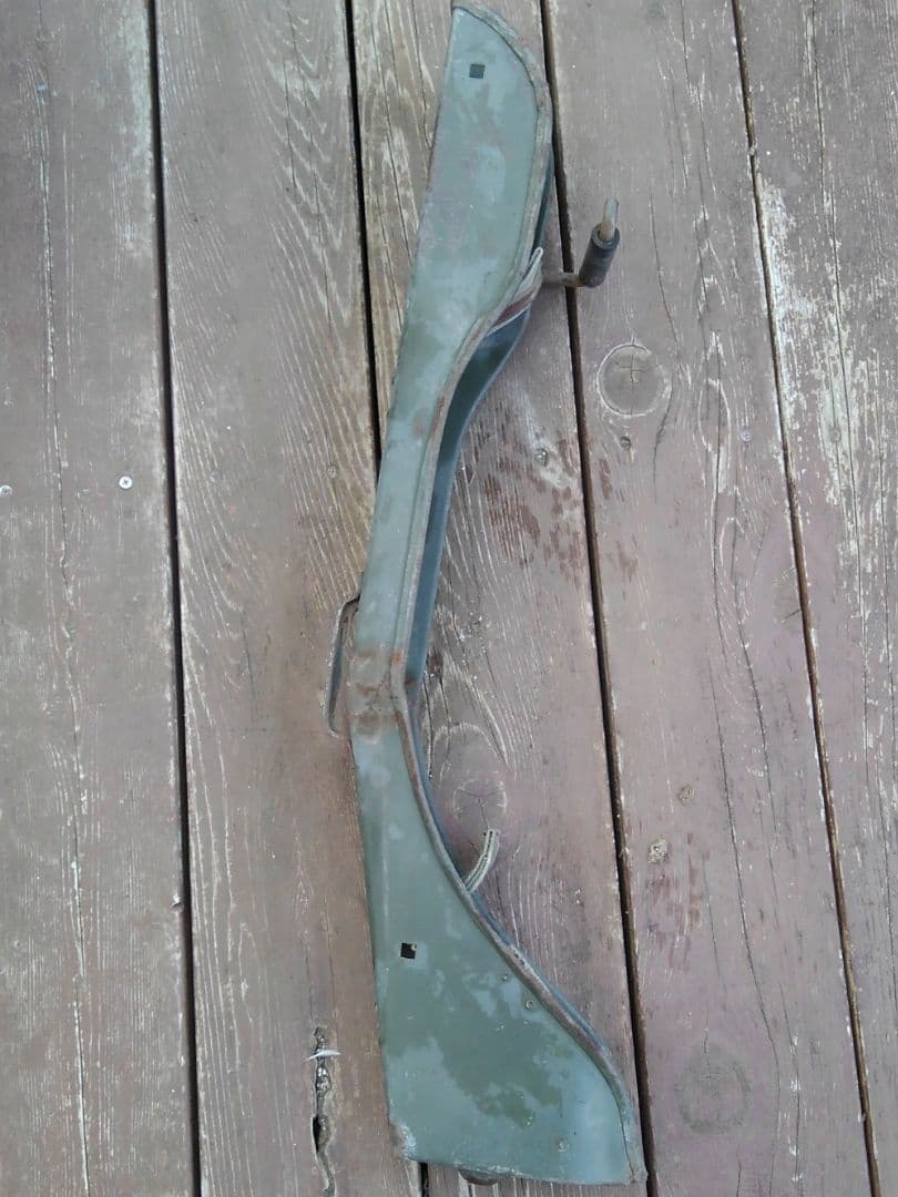 ライフルホルダー　ジープ車載用