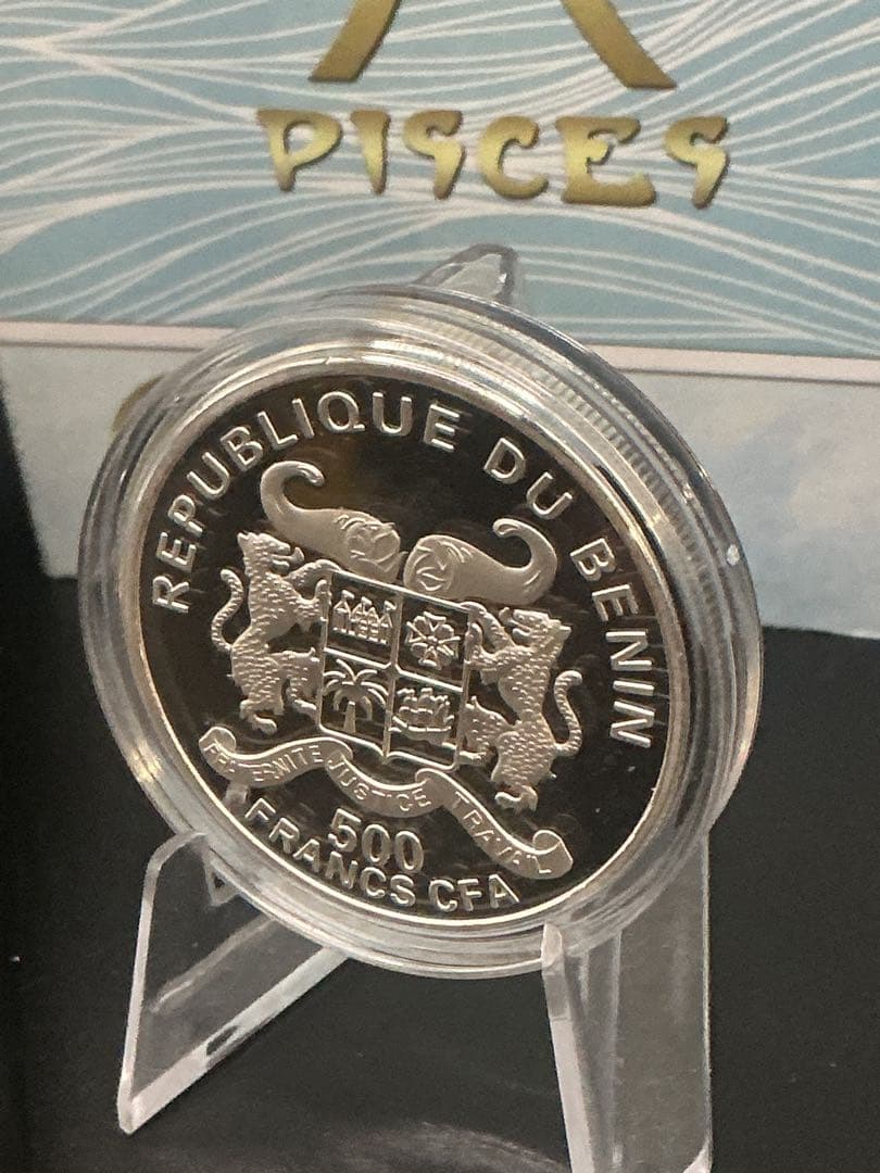 ミュシャ × 黄道十二宮 ― 双魚宮（魚座）　銀メッキ付き白銅貨