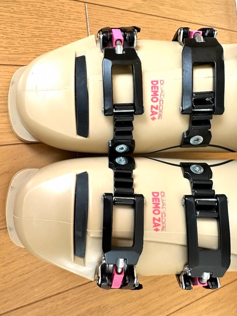 ROSSIGNOL DUAL CORE DEMO ZA+ 25.5cm ベージュ