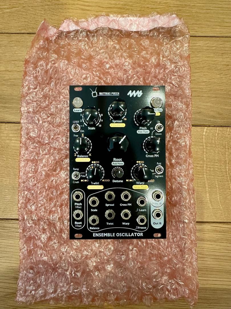 鍵盤楽器 4MS Ensemble Oscillator