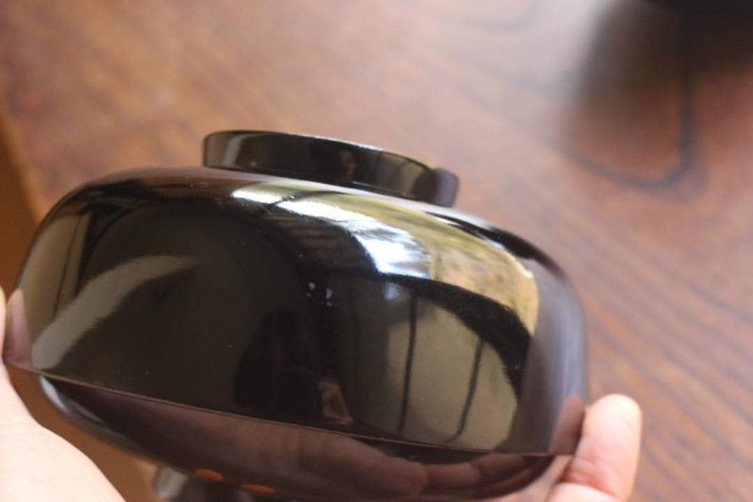 極小傷あり！時代黒漆に優美な貝合桜蒔絵の映える煮物椀2点（検輪島塗雑煮椀