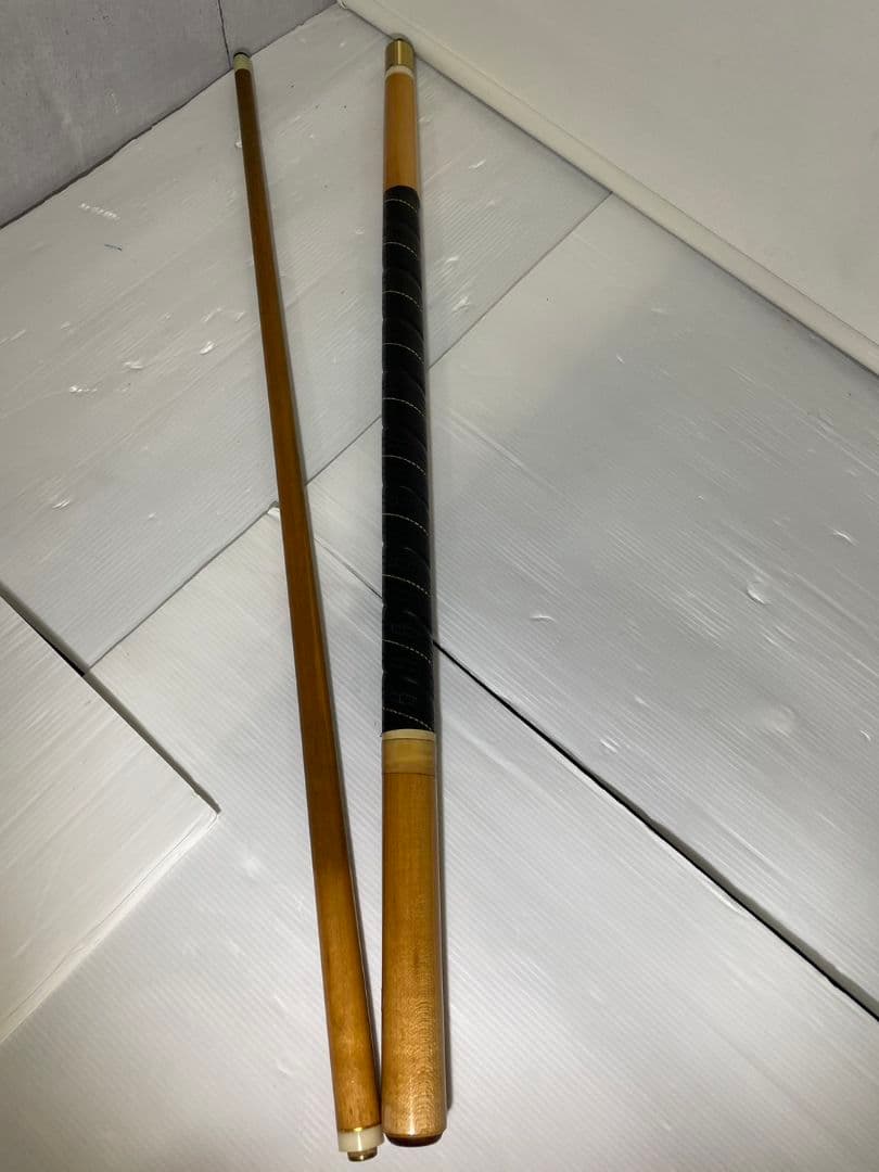 Adam ビリヤードキューケース　キュー２本付