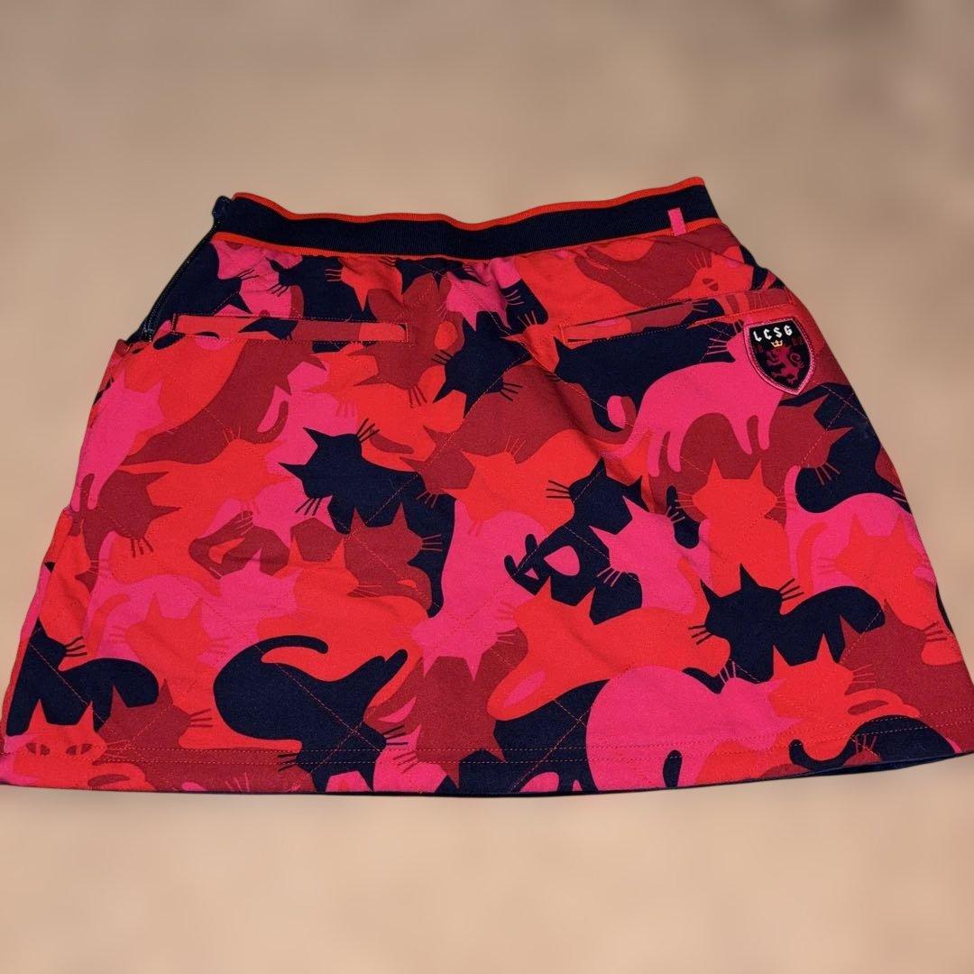 ルコックゴルフ4WAY猫柄/赤中綿スニードと猫柄/紺色中綿スカートセットアップM