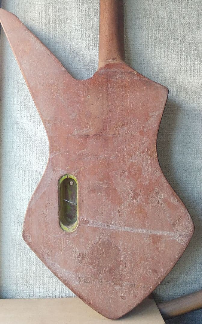 ち*で様 謎ジャンクギター＋大型ハードケース