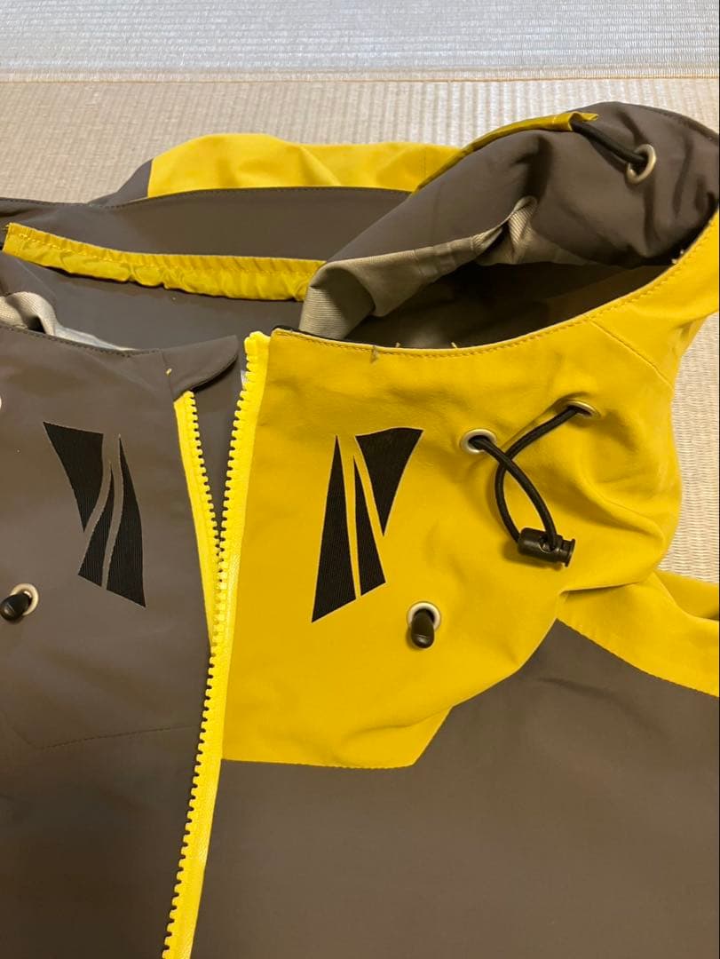 スパイダー　スキーウェア