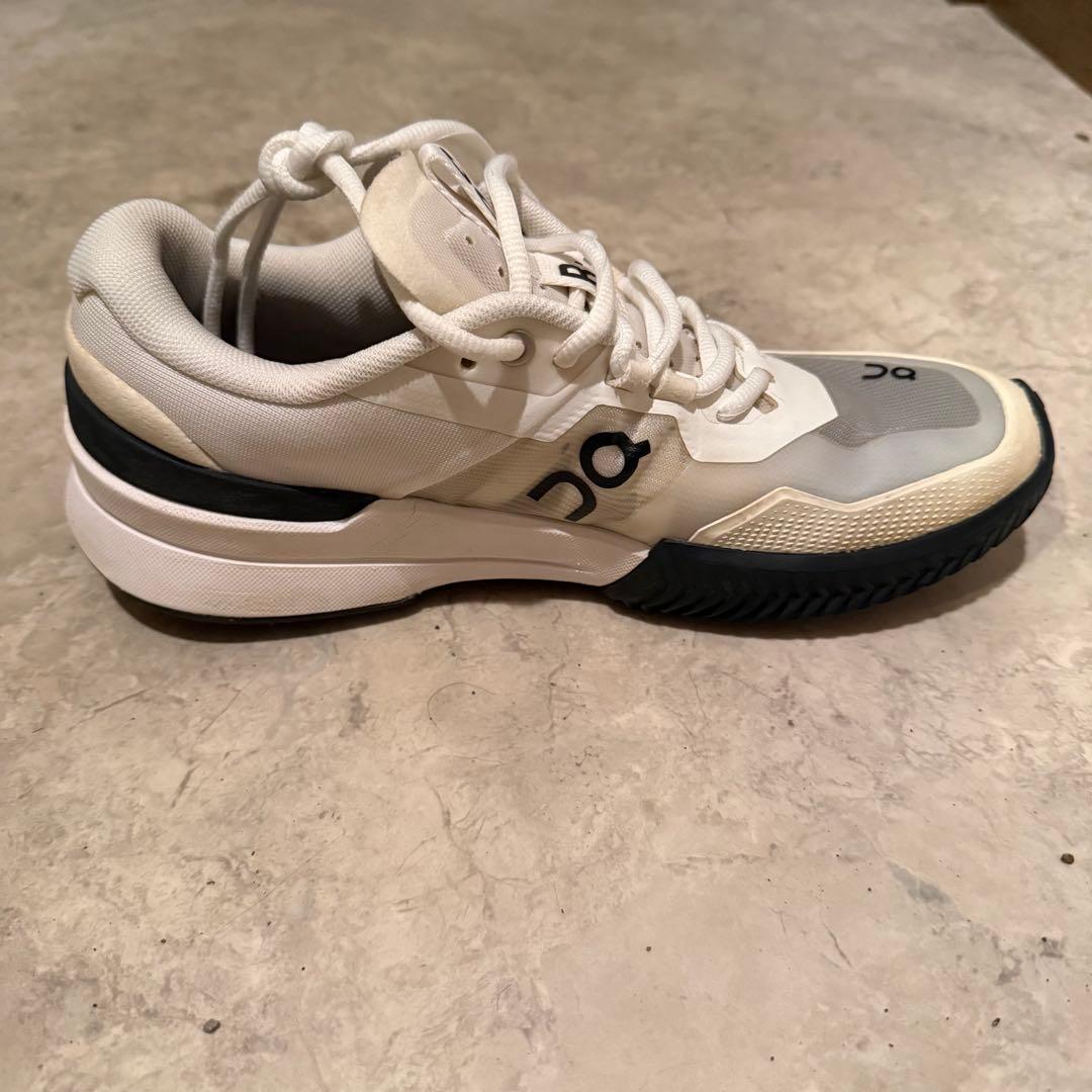 シューズ(男性用) On the ROGER PRO 2Clay 25.5cm