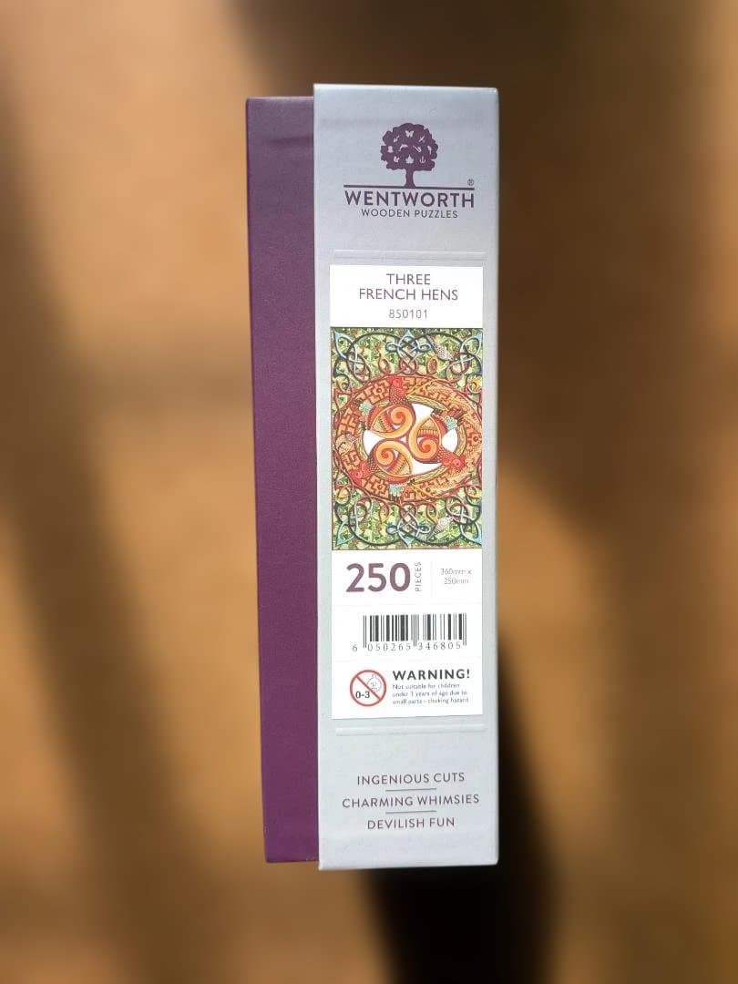 ジグソーパズル　THREE FRENCH HENS（3羽のフランス雌鶏）