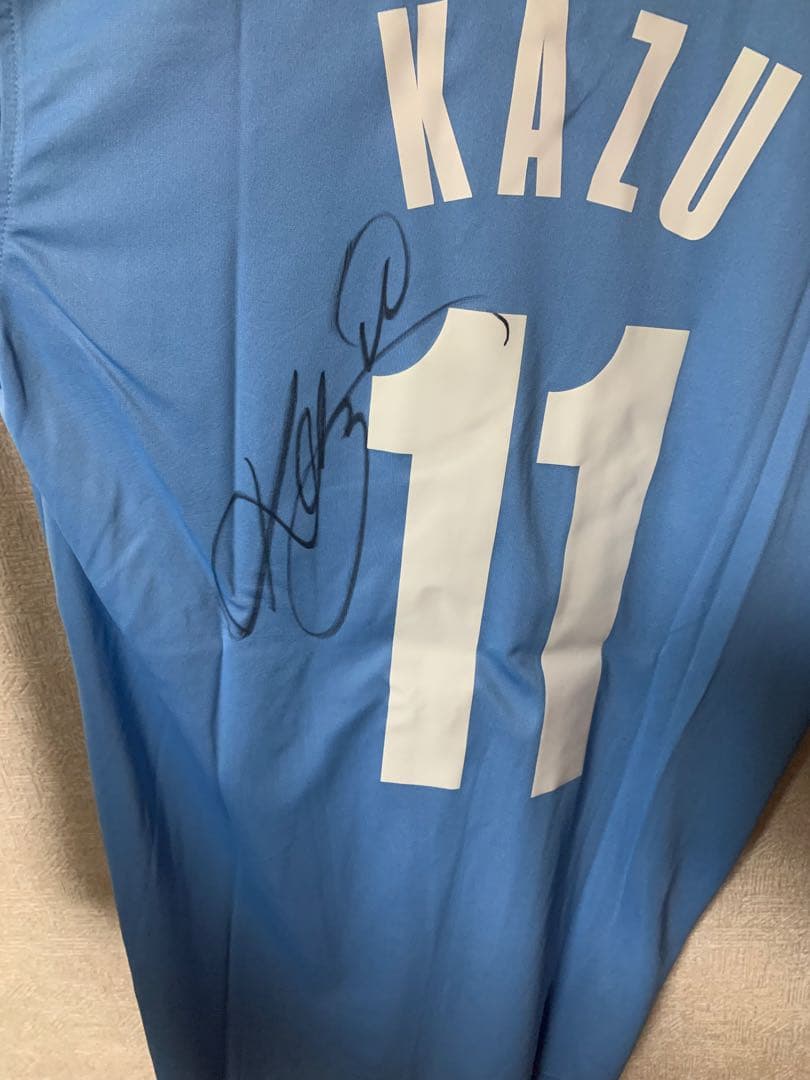 三浦知良選手 シドニーFC KAZU 11 サイン入りユニフォーム