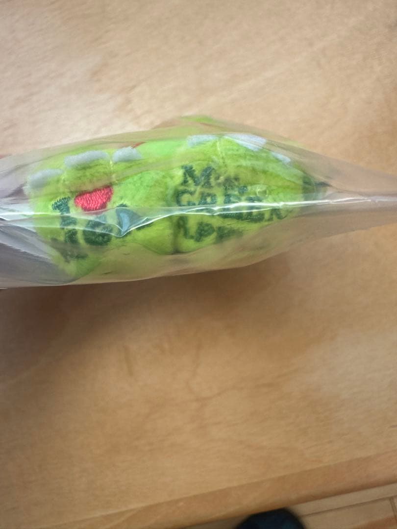 ミセスグリーンアップル　メメルキーホルダー 約10cm