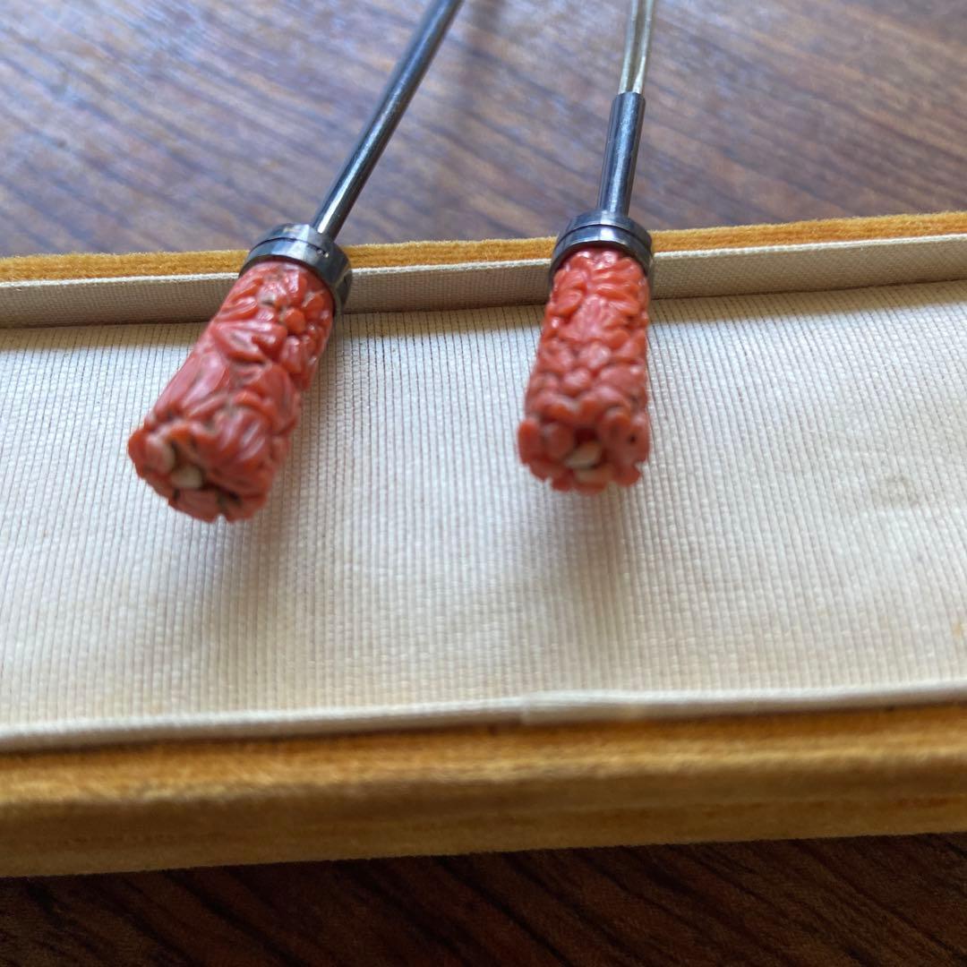 w*e様 アンティーク　珊瑚細工簪の装飾品