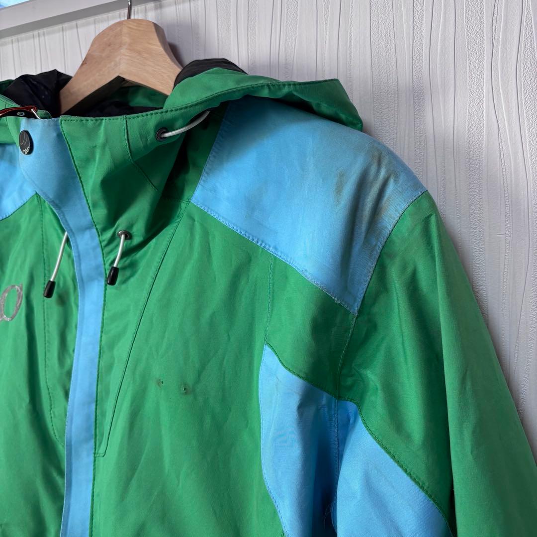 オンヨネ　スキーウェア上下セット