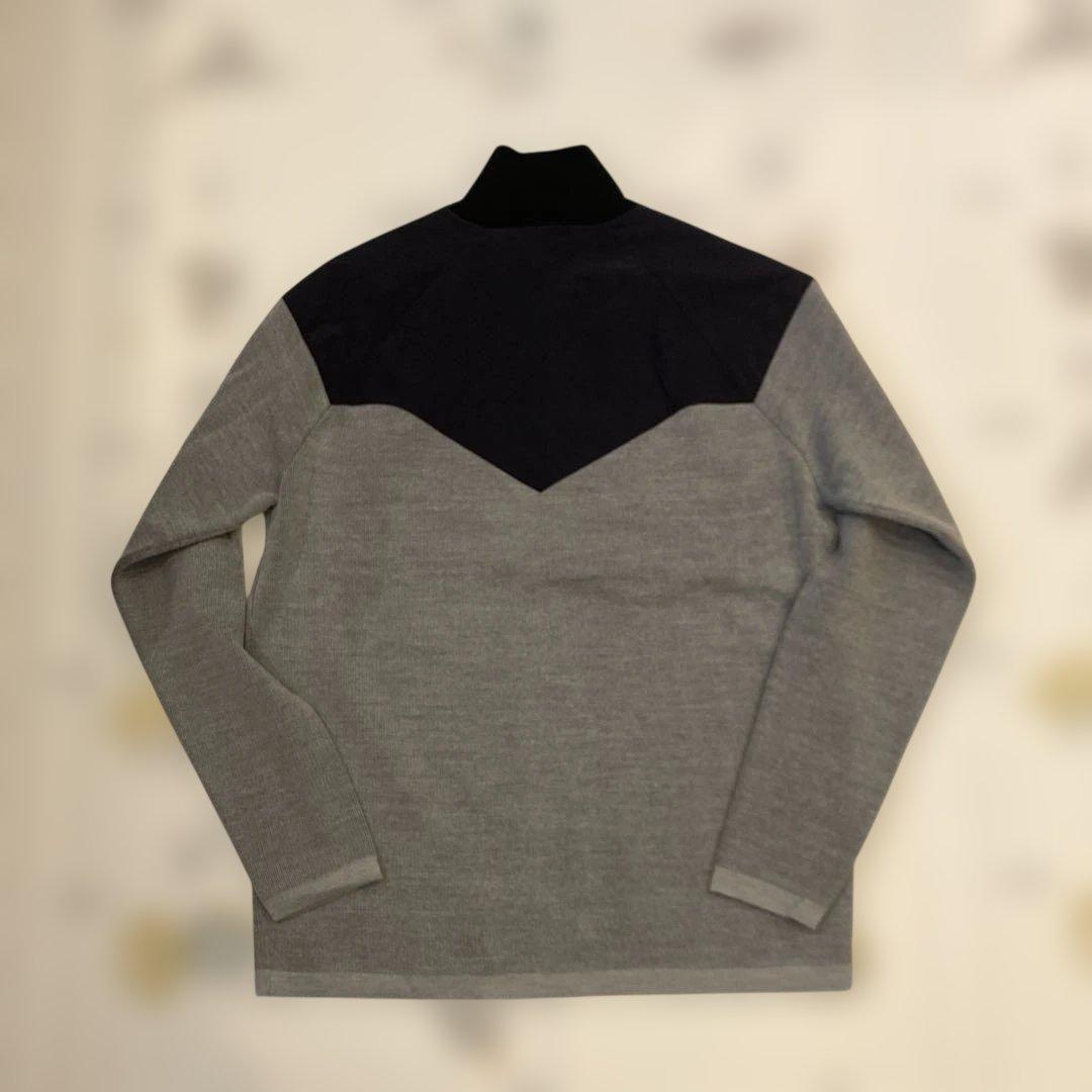 DESCENTE カッティングデザイン ジップスタンド セーター L