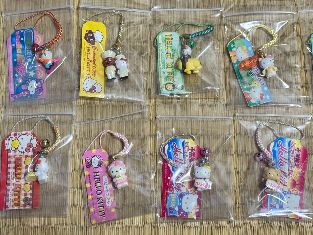 激レア！ハローキティ 根付　22個セット 散歩道　びっくりドンキー等