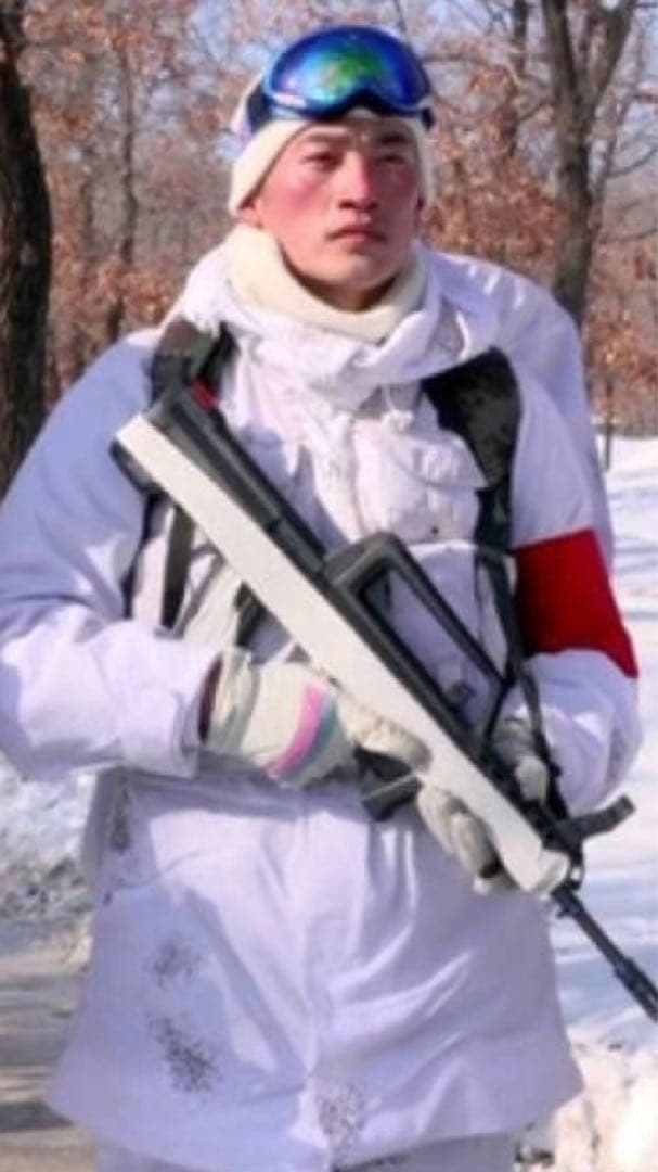 戦争ロシア軍/北朝鮮軍/中国人民解放軍現用スノー迷彩戦闘服上下雪地迷彩